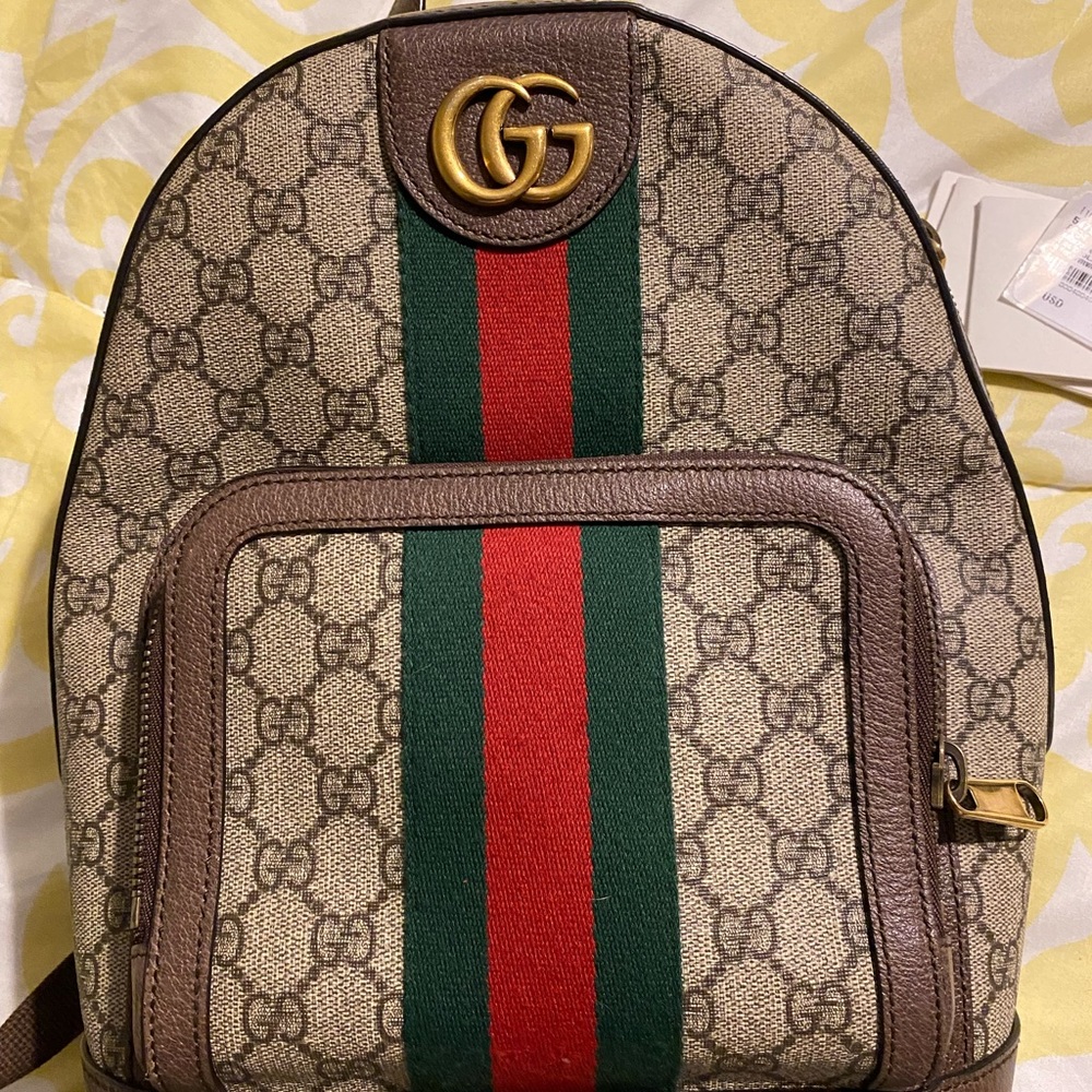 Gucci Supreme Monogram